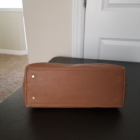 Tory Burch Britten Large Tote - Picture 5 of 9